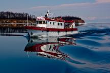 Cruise Boat